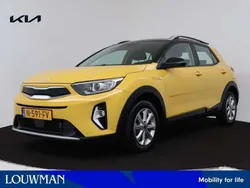 Geel, metallic lak Gebruikt 2021 Kia Stonic SUV | € 17.445 (Eerlijke prijs)