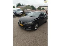 Zwart Gebruikt 2019 VW Polo Comfortline Hatchback | € 10.950 (Eerlijke prijs)
