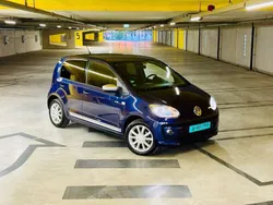 Blauw Gebruikt 2015 VW up! CLUB Hatchback | € 7.450 (Eerlijke prijs)