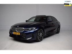 Blauw Gebruikt 2023 BMW 330 Sedan | € 44.945 (Duur)
