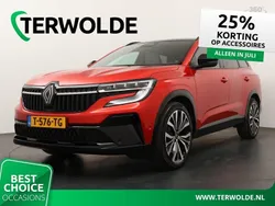 Rood Gebruikt 2023 Renault Espace Iconic MPV | € 39.900 (Duur)
