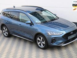Blauw, metallic lak Gebruikt 2022 Ford Focus Active Stationwagen | € 20.945 (Eerlijke prijs)