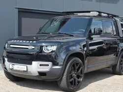 Zwart Gebruikt 2023 Land Rover Defender SUV | € 58.750 (Super prijs)