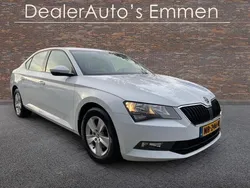 Wit Gebruikt 2017 Skoda Superb Hatchback | € 16.995 (Goede deal)
