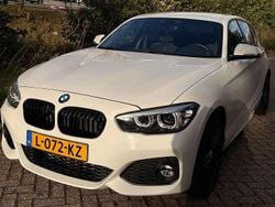 Wit Gebruikt 2017 BMW 118 Hatchback | € 12.499 (Goede deal)
