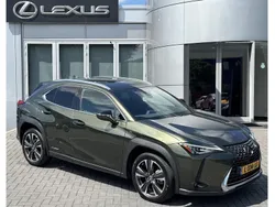 Groen Gebruikt 2021 Lexus UX SUV | € 30.440 (Eerlijke prijs)
