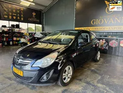 Zwart Gebruikt 2012 Opel Corsa Edition Hatchback | € 1.950 (Eerlijke prijs)