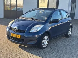 Blauw Gebruikt 2010 Toyota Yaris Hatchback | € 2.499 (Eerlijke prijs)
