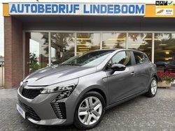 Grijs Gebruikt 2025 Renault Clio V Evolution Hatchback | € 19.950 (Eerlijke prijs)