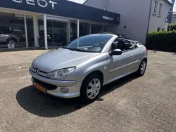 Zilver Gebruikt 2004 Peugeot 206 Cabriolet | € 950 (Eerlijke prijs)