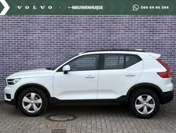 Wit Gebruikt 2021 Volvo XC40 Momentum SUV | € 27.799 (Super prijs)