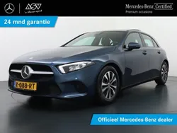 Blauw Gebruikt 2021 Mercedes A180 Business Hatchback | € 28.480 (Goede deal)