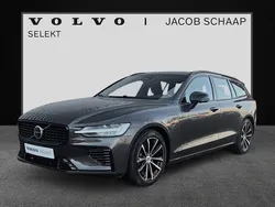 Grijs Gebruikt 2024 Volvo V60 Plus Stationwagen | € 48.900 (Duur)