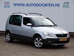 Grijs Gebruikt 2011 Skoda Roomster Tour Stationwagen | € 7.900 (Iets duurder)