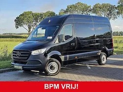 Zwart Gebruikt 2021 Mercedes Sprinter Van | € 22.950 (Eerlijke prijs)