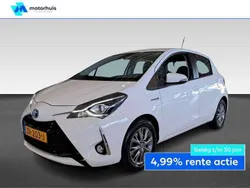 Wit Gebruikt 2019 Toyota Yaris Hybrid Hatchback | € 15.430 (Eerlijke prijs)