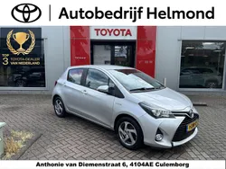 Grijs Gebruikt 2015 Toyota Yaris Hybrid Hatchback | € 13.749 (Iets duurder)