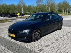 Blauw Gebruikt 2012 BMW 320 Executive Sedan | € 14.000