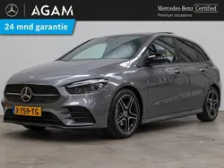 Grijs Gebruikt 2024 Mercedes B180 AMG line MPV | € 42.950 (Duur)