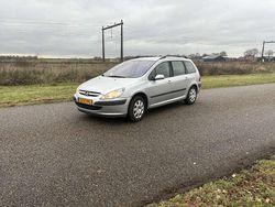 Grijs Gebruikt 2003 Peugeot 307 Stationwagen | € 1.250 (Goede deal)
