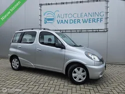 Grijs Gebruikt 2000 Toyota Yaris Verso Luna MPV | € 1.999 (Goede deal)