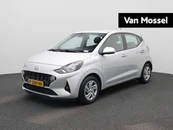 Hatchback Gebruikt 2022 Hyundai i10 Comfort Hatchback | € 12.945 (Eerlijke prijs)