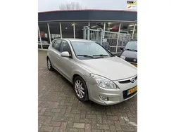 Grijs Gebruikt 2008 Hyundai i30 Dynamiq Hatchback | € 1.650 (Eerlijke prijs)