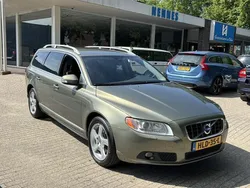 Groen Gebruikt 2011 Volvo V70 Summum Stationwagen | € 15.900 (Iets duurder)