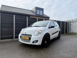 Wit (parellak) Gebruikt 2011 Suzuki Alto Comfort Hatchback | € 4.950 (Eerlijke prijs)