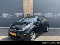 Zwart, metallic lak Gebruikt 2021 Kia Picanto Comfort Hatchback | € 10.745 (Eerlijke prijs)