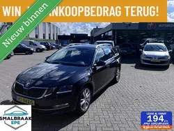 Zwart Gebruikt 2018 Skoda Octavia Business Line Stationwagen | € 11.795 (Eerlijke prijs)