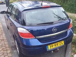 Blauw Gebruikt 2005 Opel Astra Enjoy Hatchback | € 600 (Super prijs)