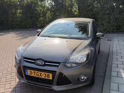 Gebruikt 2014 Ford Focus Titanium Sedan | € 4.000 (Goede deal)