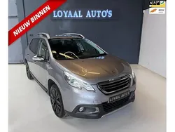 Grijs Gebruikt 2015 Peugeot 2008 Style SUV | € 6.999 (Eerlijke prijs)