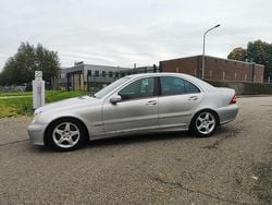 Grijs Gebruikt 2001 Mercedes C240 Elegance Sedan | € 1.650 (Eerlijke prijs)