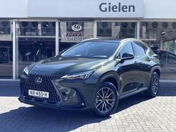 Groen Nieuw 2025 Lexus NX450h+ Luxury Line SUV | € 61.400 (Super prijs)