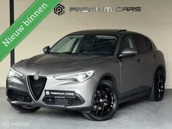 Grijs, metallic lak Gebruikt 2017 Alfa Romeo Stelvio SUV | € 29.950 (Eerlijke prijs)