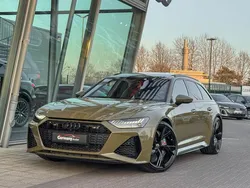 Groen Gebruikt 2023 Audi RS6 Stationwagen | € 153.749 (Iets duurder)