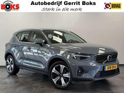 Blauw Gebruikt 2022 Volvo XC40 Inscription SUV | € 34.339 (Eerlijke prijs)