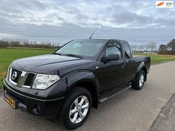 Zwart (metallic) Gebruikt 2007 Nissan Navara Pickup | € 5.950 (Goede deal)