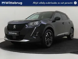 Zwart, metallic lak Gebruikt 2022 Peugeot e-2008 Allure SUV | € 20.925 (Goede deal)