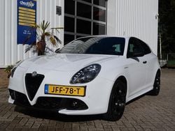 Wit Gebruikt 2019 Alfa Romeo Giulietta Hatchback | € 16.950