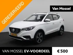 Wit Gebruikt 2020 MG ZS Luxury Sedan | € 14.995 (Eerlijke prijs)