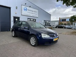 Blauw Gebruikt 2004 VW Golf IV Hatchback | € 1.099 (Goede deal)