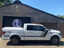 Wit Gebruikt 2014 Ford V8 Van | € 29.950