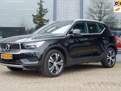 Zwart Gebruikt 2022 Volvo XC40 Inscription SUV | € 33.145 (Goede deal)