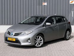 Grijs Gebruikt 2014 Toyota Auris Hybrid Hatchback | € 9.950 (Eerlijke prijs)