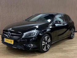 Zwart Gebruikt 2015 Mercedes A180 Prestige Hatchback | € 13.945 (Eerlijke prijs)