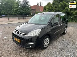Zwart Gebruikt 2015 Citroën Berlingo Feel MPV | € 7.795 (Eerlijke prijs)