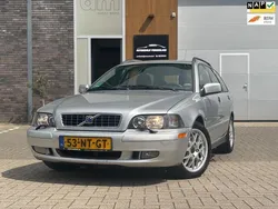 Grijs Gebruikt 2004 Volvo V40 Stationwagen | € 999 (Eerlijke prijs)